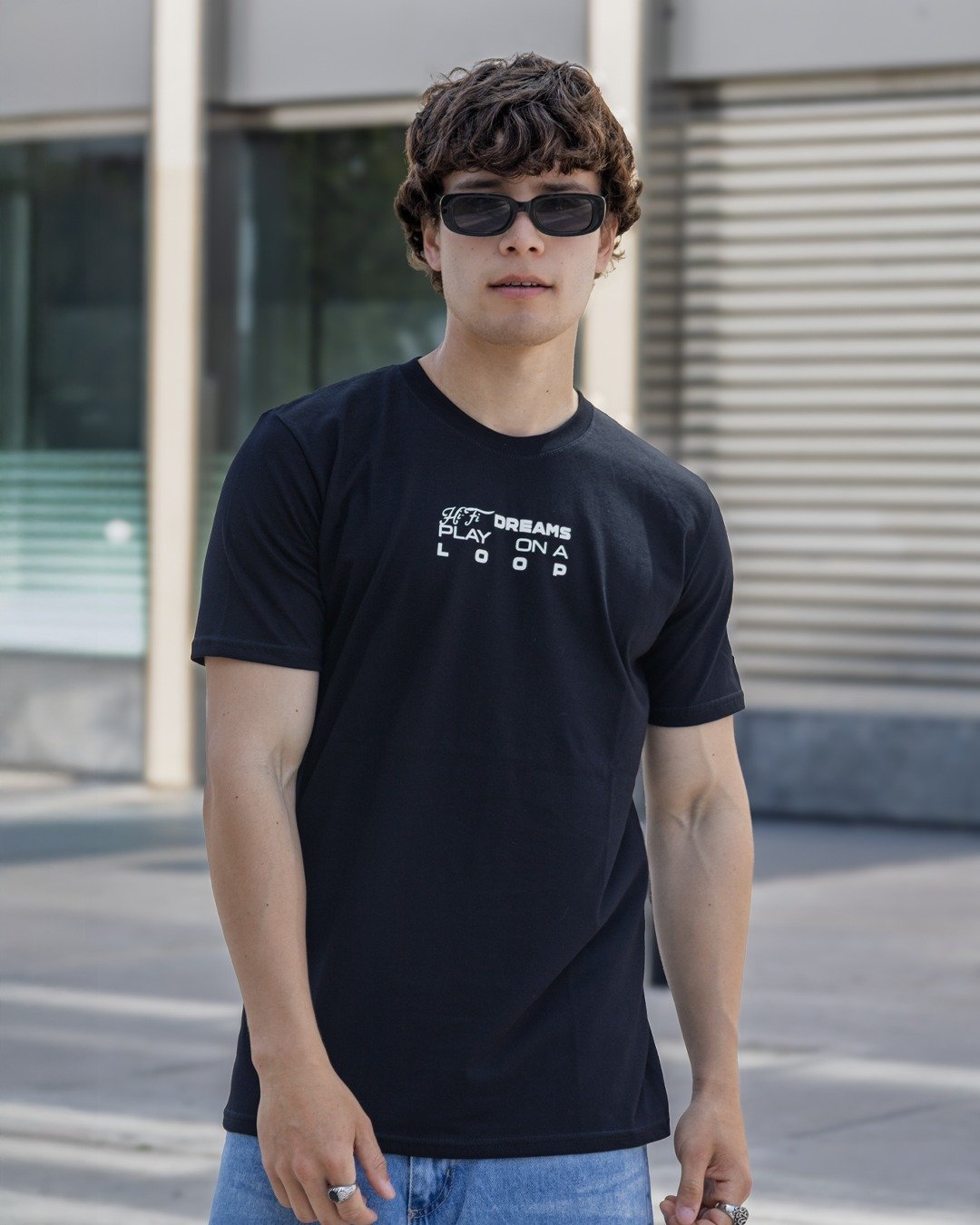 271e7f8d-973f-415f-9d87-f19a1c5cd82c REMERA "LOOP" - Imagen 1